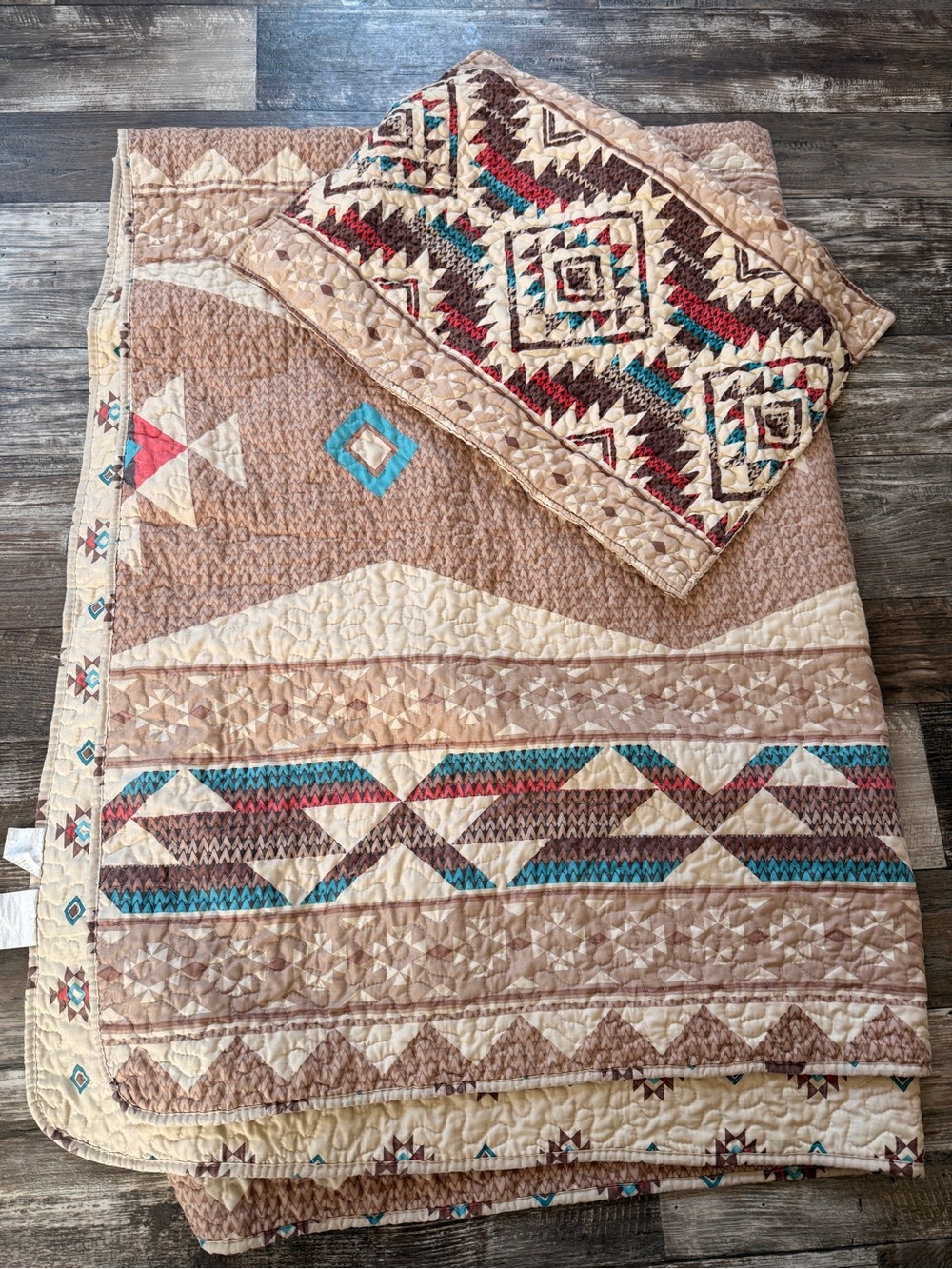 Southwestern Quilted Bedspread in Beige with Teal & Red Accents
